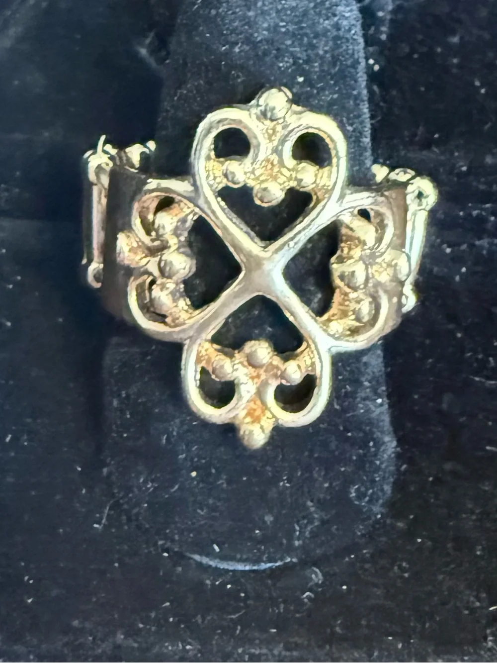 paparazzi Gold-Tone Filigree Heart Clover Statement Ring